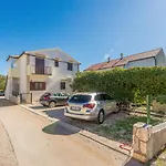 Pleadin 540 * Rogoznica (Sibenik-Knin)