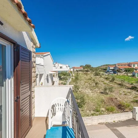 Pleadin 540 Apartman *